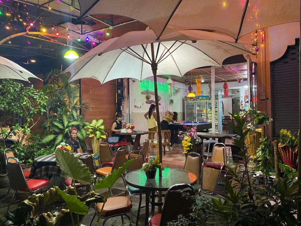 Pluemchai Guesthouse Jomtien Beach Εξωτερικό φωτογραφία