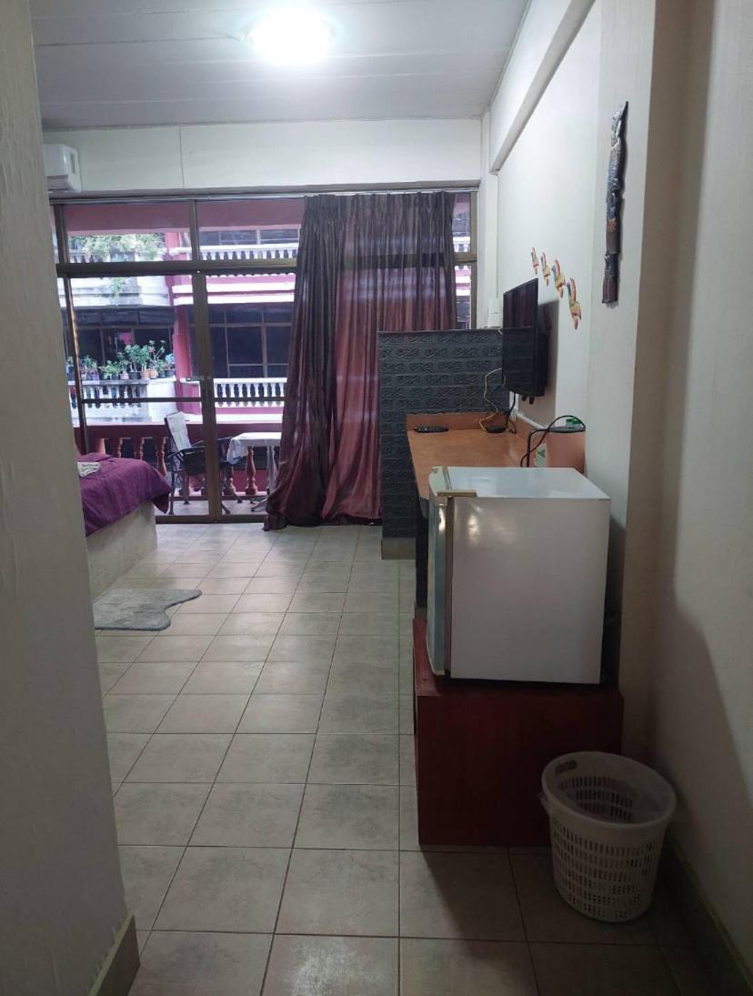 Pluemchai Guesthouse Jomtien Beach Εξωτερικό φωτογραφία