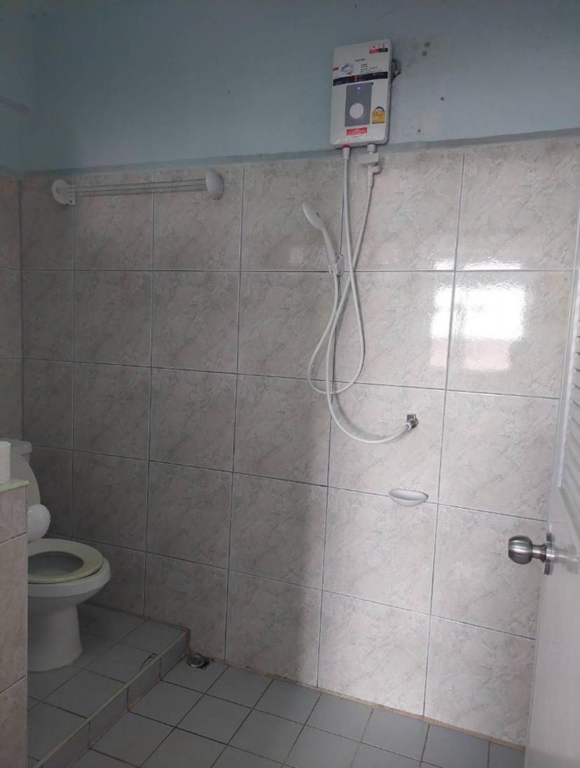 Pluemchai Guesthouse Jomtien Beach Εξωτερικό φωτογραφία