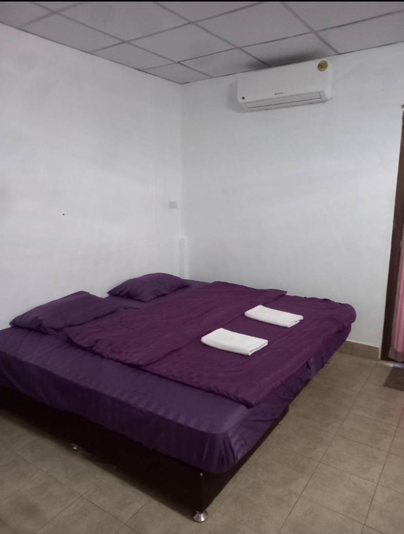 Pluemchai Guesthouse Jomtien Beach Εξωτερικό φωτογραφία