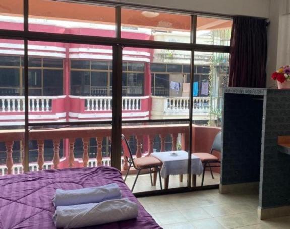 Pluemchai Guesthouse Jomtien Beach Εξωτερικό φωτογραφία